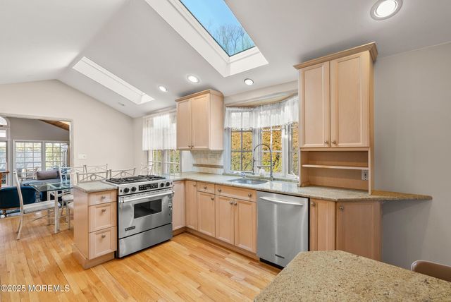 4 Lawrence Avenue, West Long Branch, NJ 07764