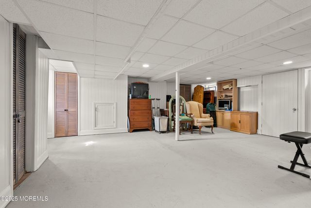 4 Lawrence Avenue, West Long Branch, NJ 07764