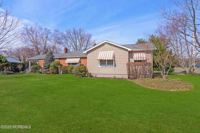 4 Lawrence Avenue, West Long Branch, NJ 07764