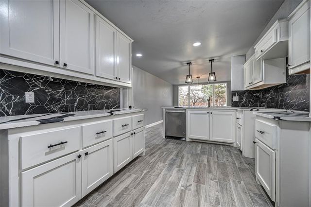 14711 SE 23rd Street, Choctaw, OK 73020