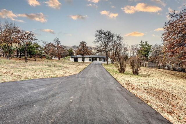 14711 SE 23rd Street, Choctaw, OK 73020