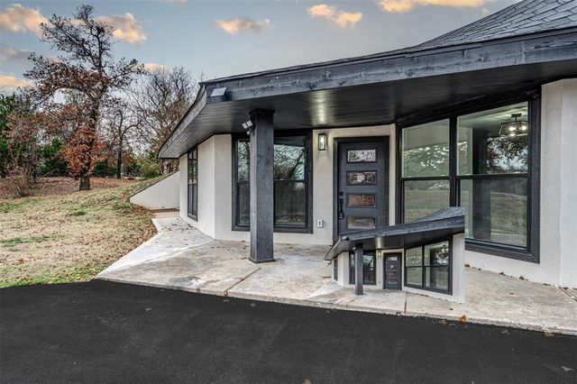 14711 SE 23rd Street, Choctaw, OK 73020