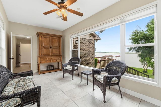 259 Memphis Bell Road, Trinity, TX 75862