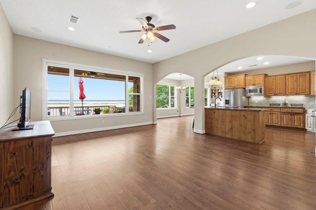 259 Memphis Bell Road, Trinity, TX 75862