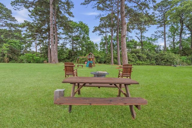 259 Memphis Bell Road, Trinity, TX 75862