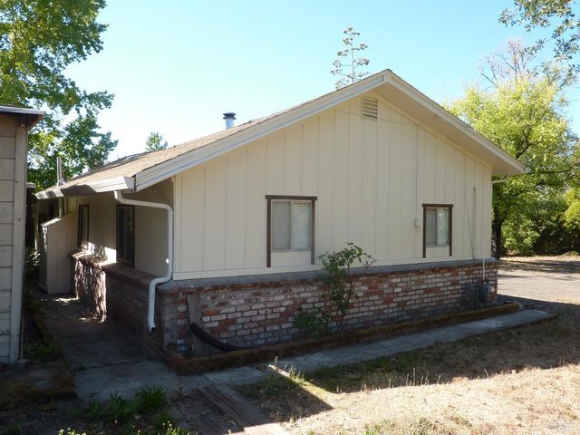 548 Milani Dr, Ukiah, CA 95482