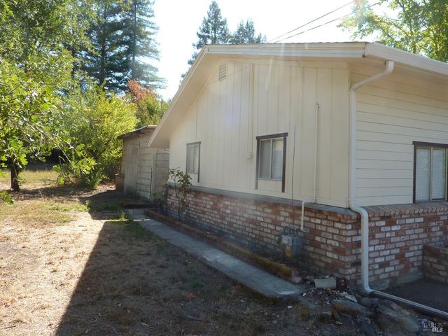 548 Milani Dr, Ukiah, CA 95482