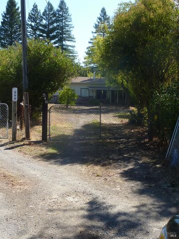 548 Milani Dr, Ukiah, CA 95482