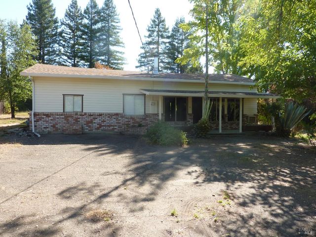 548 Milani Dr, Ukiah, CA 95482