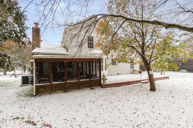 10115 Fox Chase Drive, Loveland, OH 45140