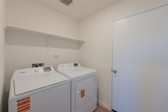 223 Las Lomas DR, San Marcos, TX 78666