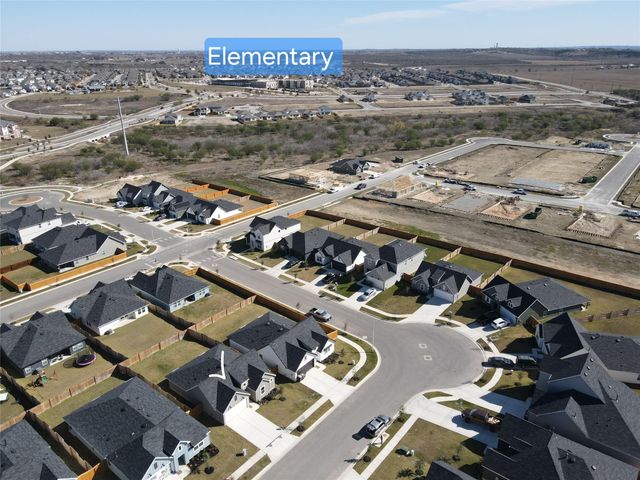 223 Las Lomas DR, San Marcos, TX 78666