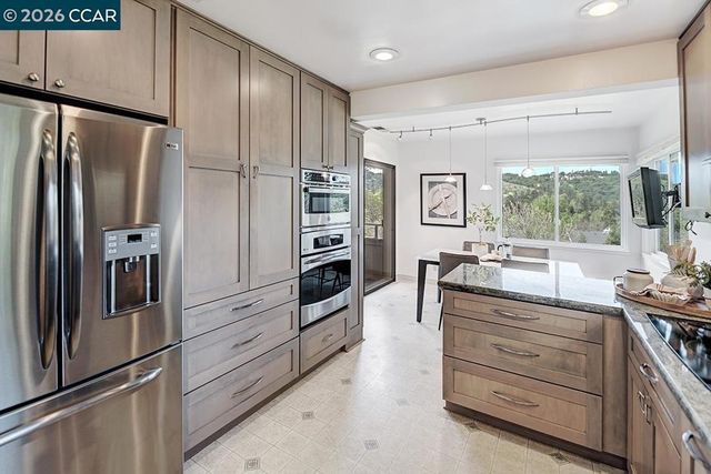 2635 Saklan Indian Dr 3, Walnut Creek, CA 94595