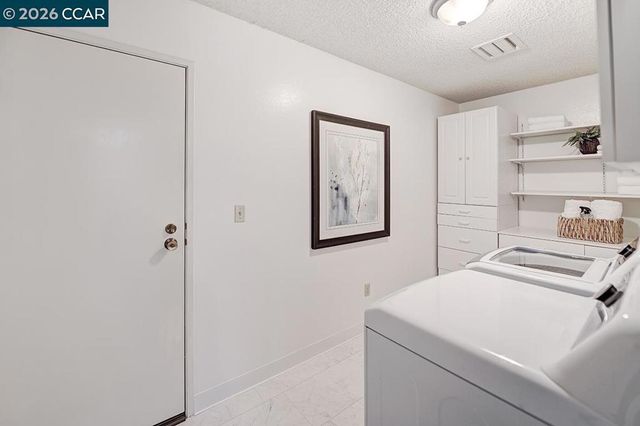 2635 Saklan Indian Dr 3, Walnut Creek, CA 94595