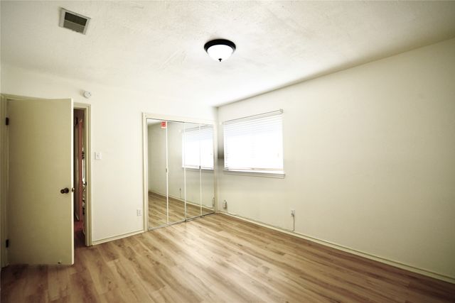 2021 Mill Pond Road, Garland, TX 75044