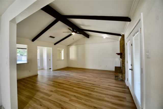 2021 Mill Pond Road, Garland, TX 75044