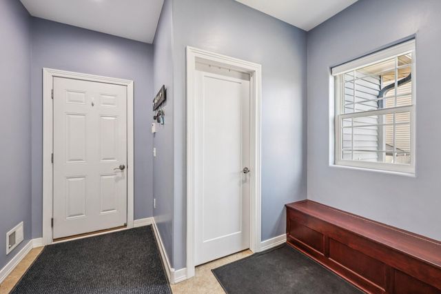 926 Bluff Heights Drive SE, Lonsdale, MN 55046