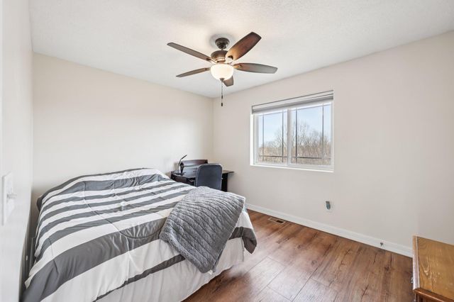 926 Bluff Heights Drive SE, Lonsdale, MN 55046