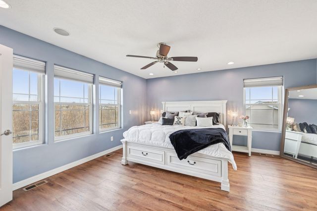 926 Bluff Heights Drive SE, Lonsdale, MN 55046