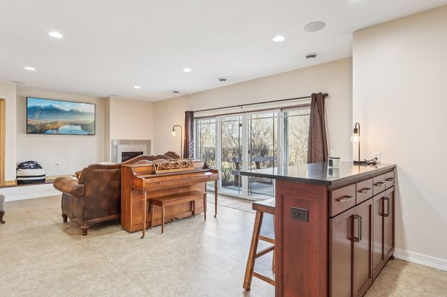 926 Bluff Heights Drive SE, Lonsdale, MN 55046