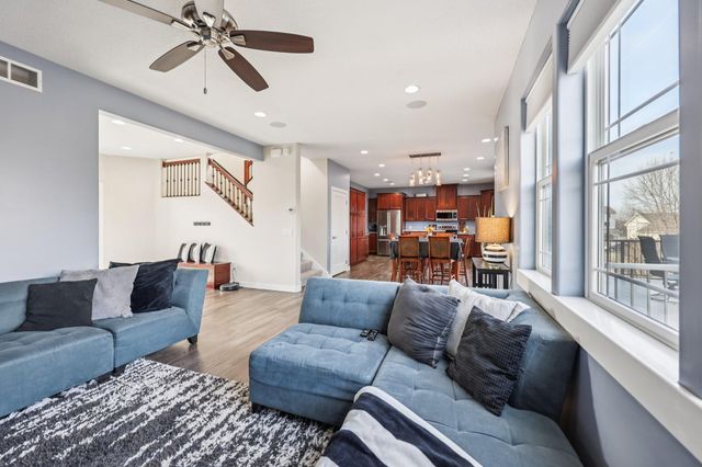 926 Bluff Heights Drive SE, Lonsdale, MN 55046