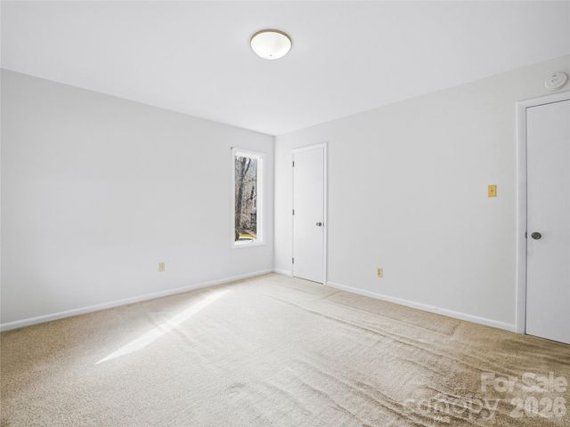 61 Brookwood Road, Asheville, NC 28804