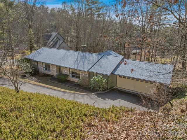 61 Brookwood Road, Asheville, NC 28804