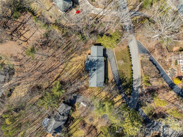 61 Brookwood Road, Asheville, NC 28804