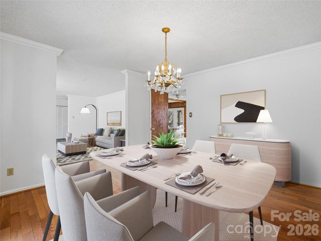 61 Brookwood Road, Asheville, NC 28804