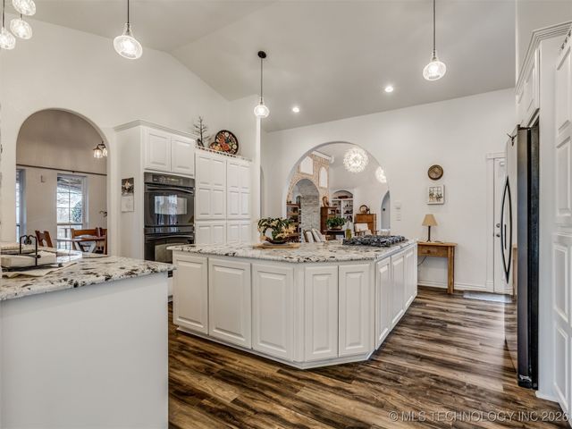 32825 E 740 Road, Wagoner, OK 74467