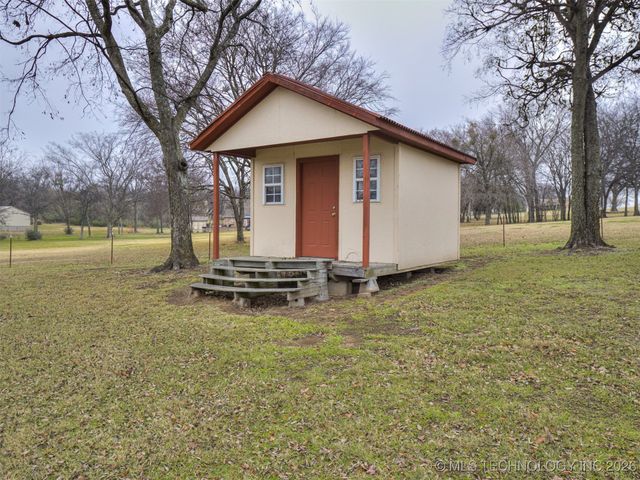 32825 E 740 Road, Wagoner, OK 74467