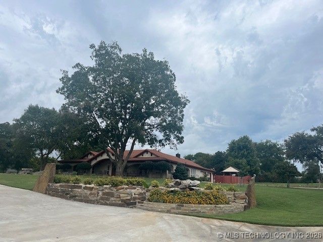 32825 E 740 Road, Wagoner, OK 74467