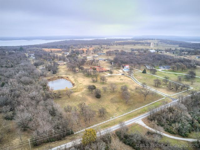 32825 E 740 Road, Wagoner, OK 74467