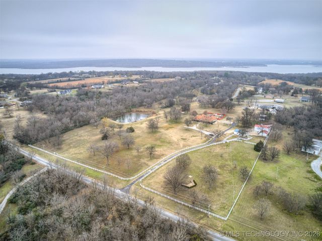 32825 E 740 Road, Wagoner, OK 74467