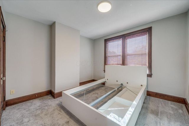 464 E Hinman Avenue, Columbus, OH 43207