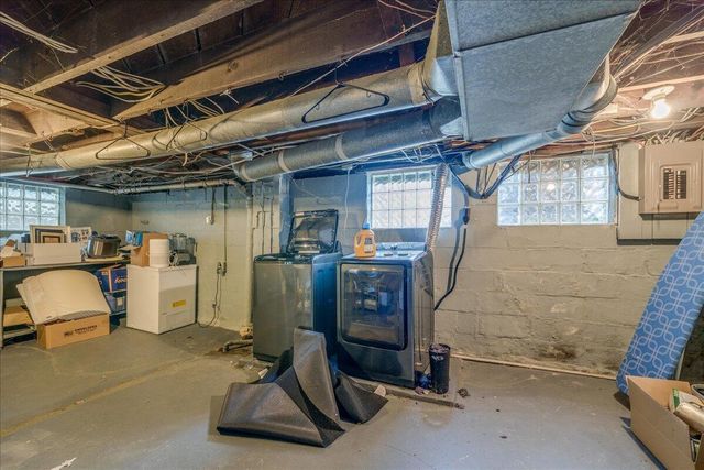 464 E Hinman Avenue, Columbus, OH 43207