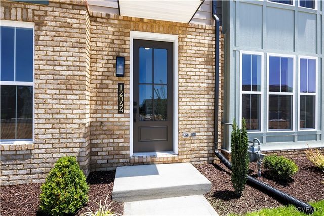 12044 Flowering Lavender Loop, Henrico, VA 23233