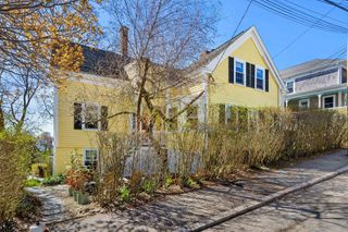 40-R Prospect St 3, Marblehead, MA 01945