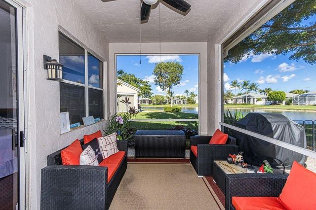 8910 Brittany Lakes Dr, Boynton Beach, FL 33472