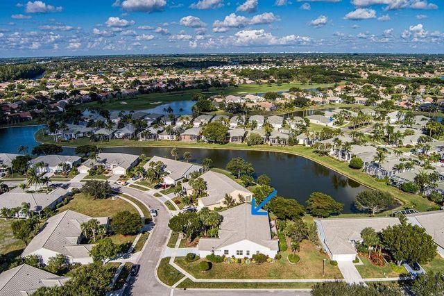 8910 Brittany Lakes Dr, Boynton Beach, FL 33472