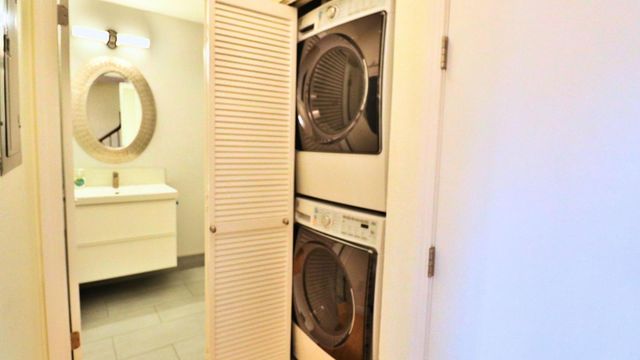 322 W Sunnyoaks Avenue, Campbell, CA 95008