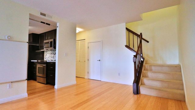 322 W Sunnyoaks Avenue, Campbell, CA 95008