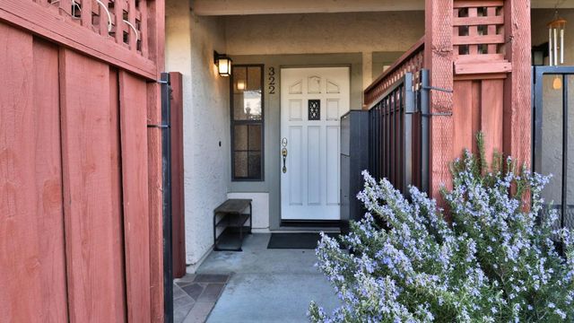 322 W Sunnyoaks Avenue, Campbell, CA 95008