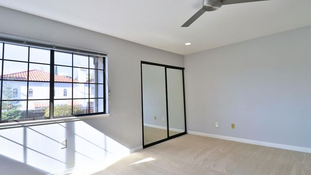 322 W Sunnyoaks Avenue, Campbell, CA 95008