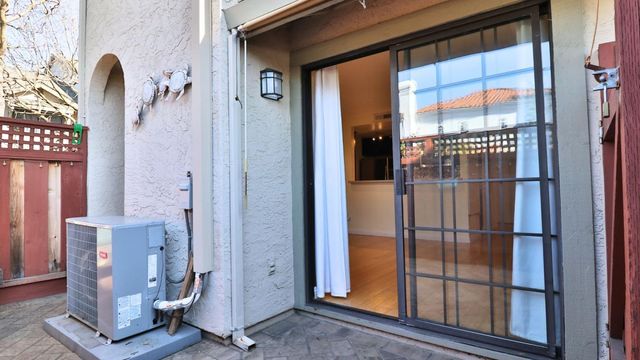 322 W Sunnyoaks Avenue, Campbell, CA 95008