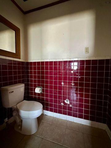 313 W CLEVELAND, Electra, TX 76360