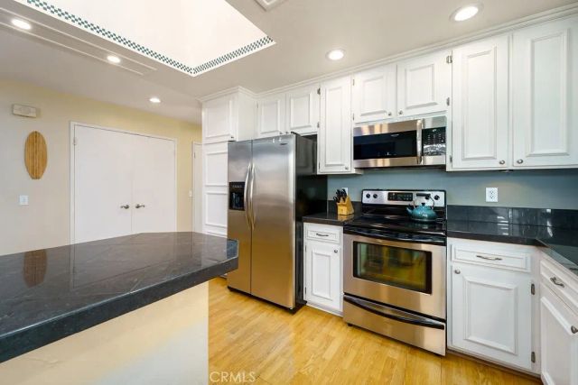 18011 Shoreview, Huntington Beach, CA 92648