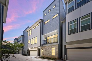 5815 Fairdale Lane C, Houston, TX 77057