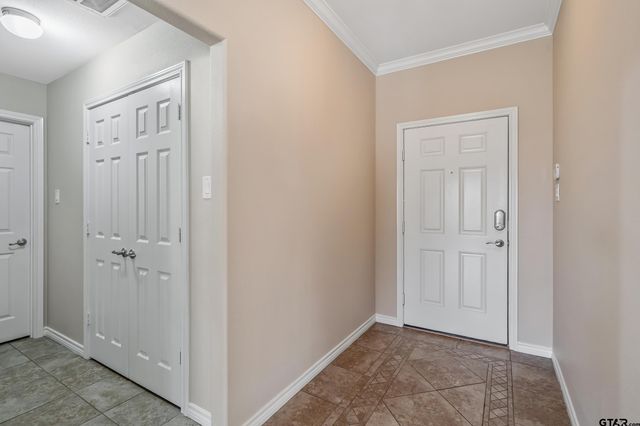 411 Amanda Ct, Whitehouse, TX 75791