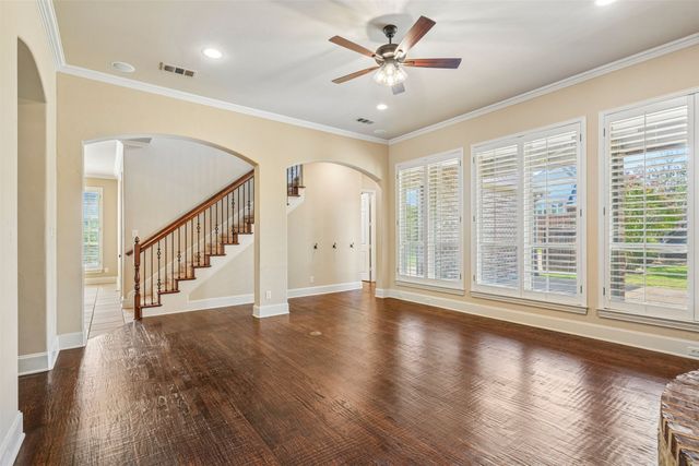 2800 Seven Shields Lane, Lewisville, TX 75056